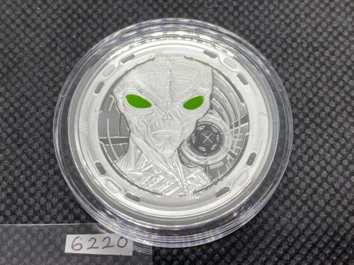 2022 (New) Ghana Alien Pure Silver 1 oz Proof Coin #6220 - Image 2