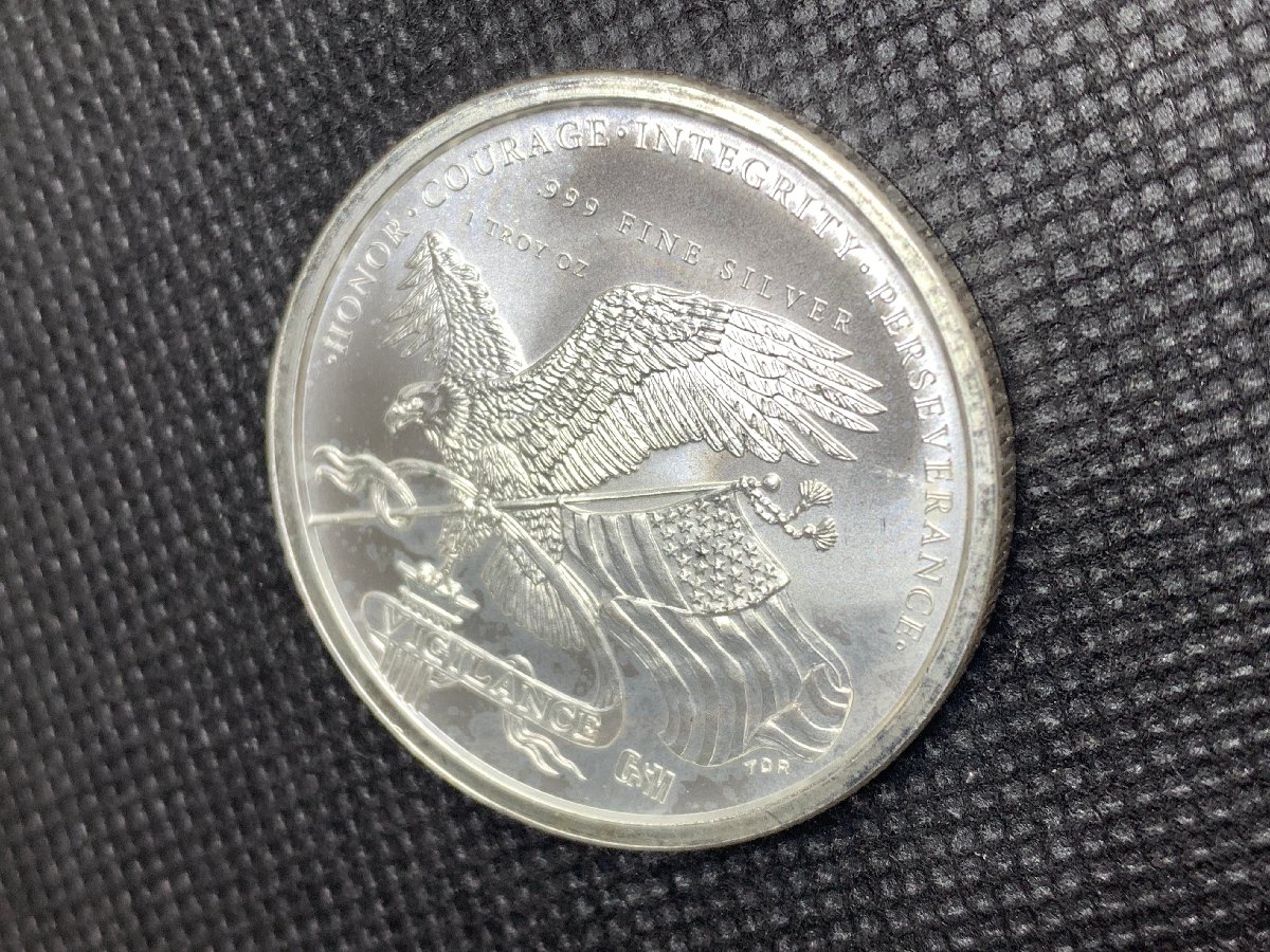 (新品) アメリカ「ドナルド・J・トランプ大統領」純銀 1オンス メダル #7725 - 画像 (5)