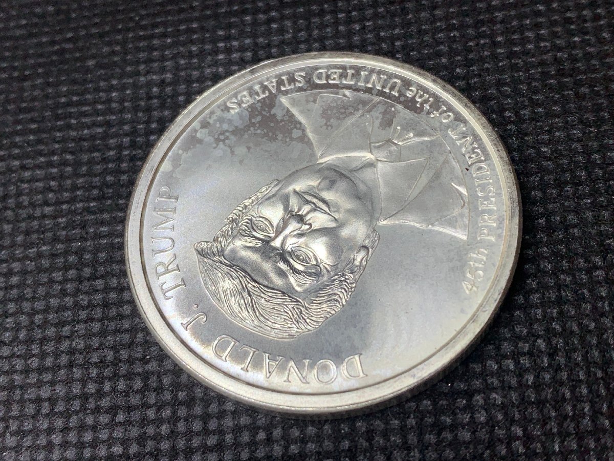 (新品) アメリカ「ドナルド・J・トランプ大統領」純銀 1オンス メダル #7725 - 画像 (6)