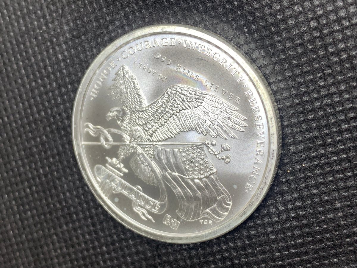 (新品) アメリカ「ドナルド・J・トランプ大統領」純銀 1オンス メダル #7631 - 画像 (4)