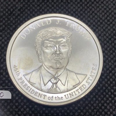 (新品) アメリカ「ドナルド・J・トランプ大統領」純銀 1オンス メダル #7630
