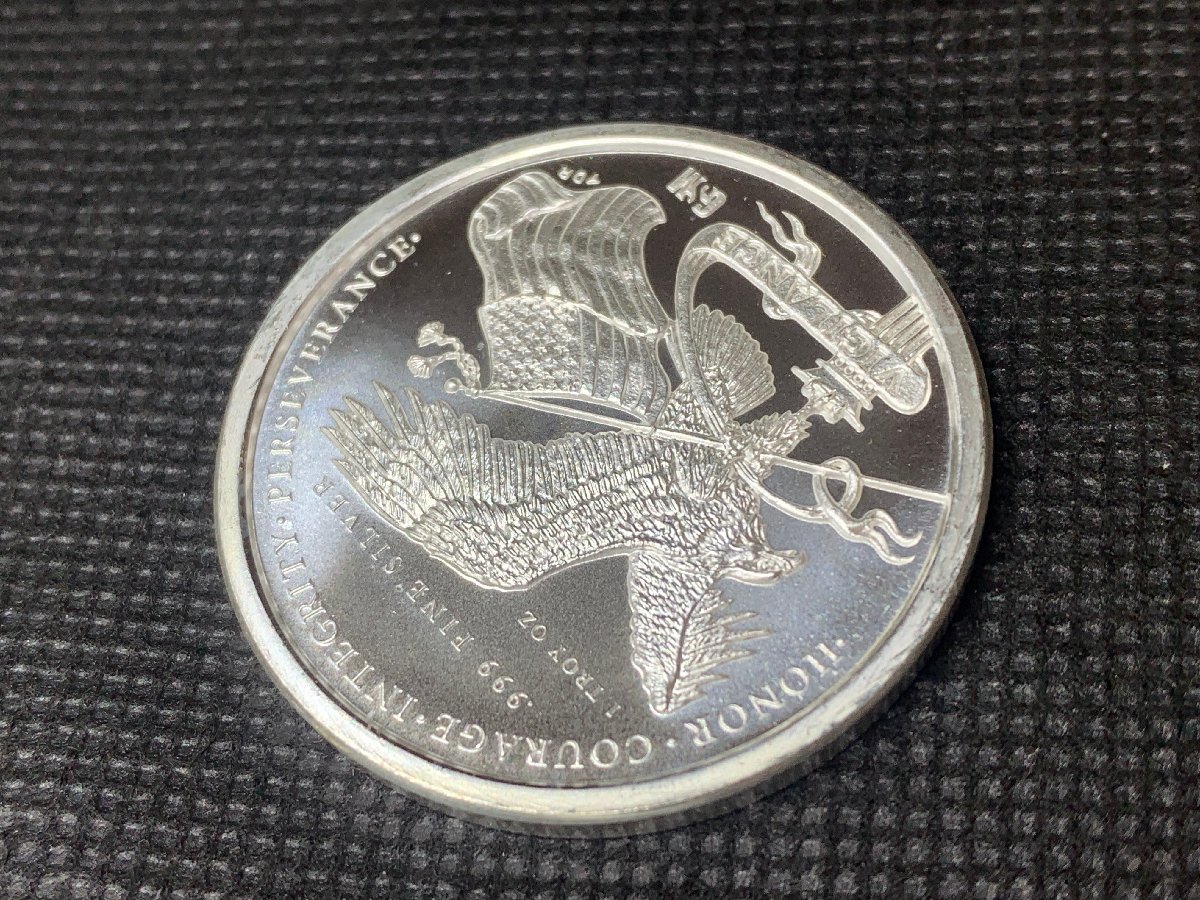 (新品) アメリカ「ドナルド・J・トランプ大統領」純銀 1オンス メダル #7598 - 画像 (6)