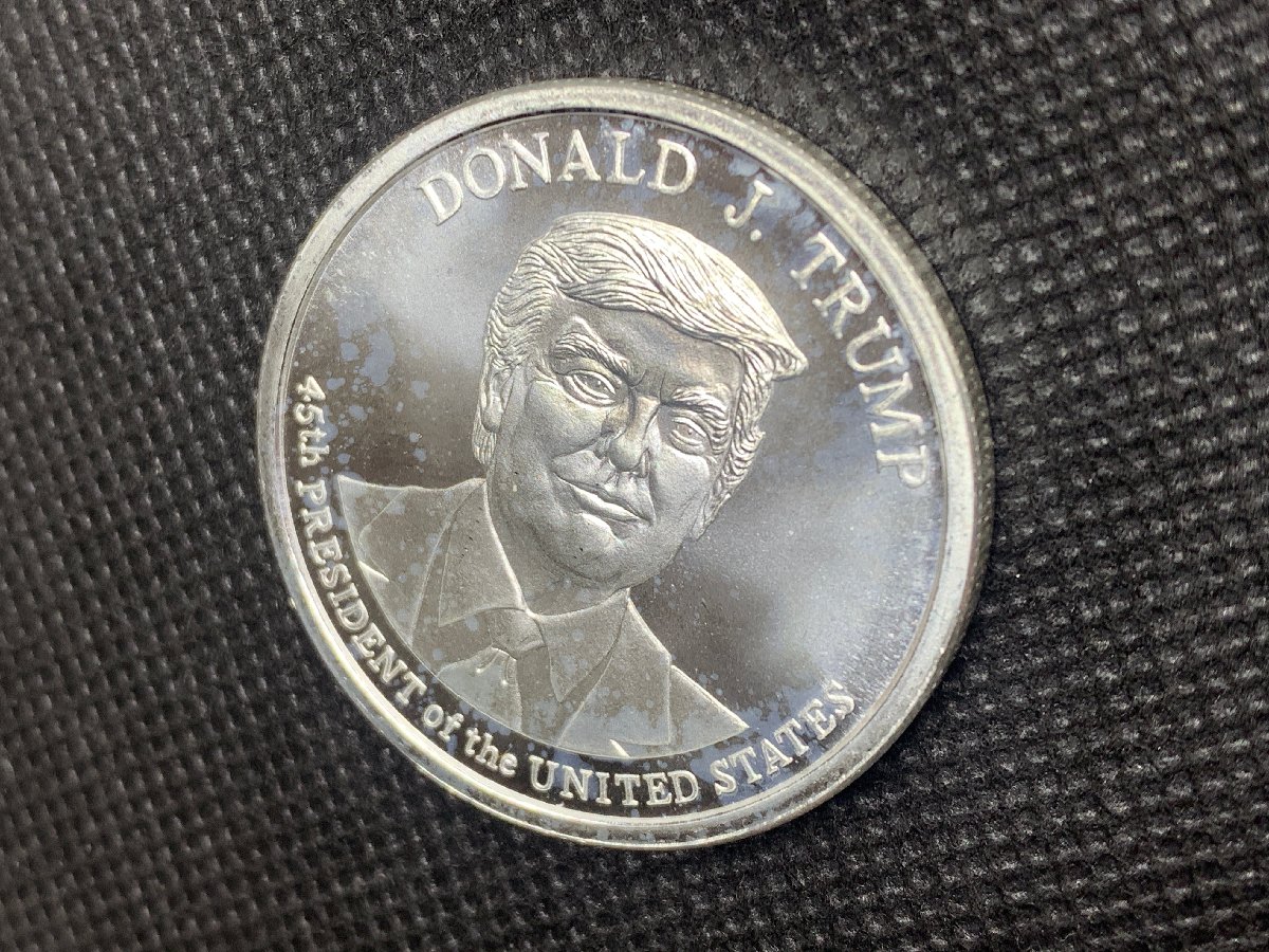 (新品) アメリカ「ドナルド・J・トランプ大統領」純銀 1オンス メダル #7596 - 画像 (3)