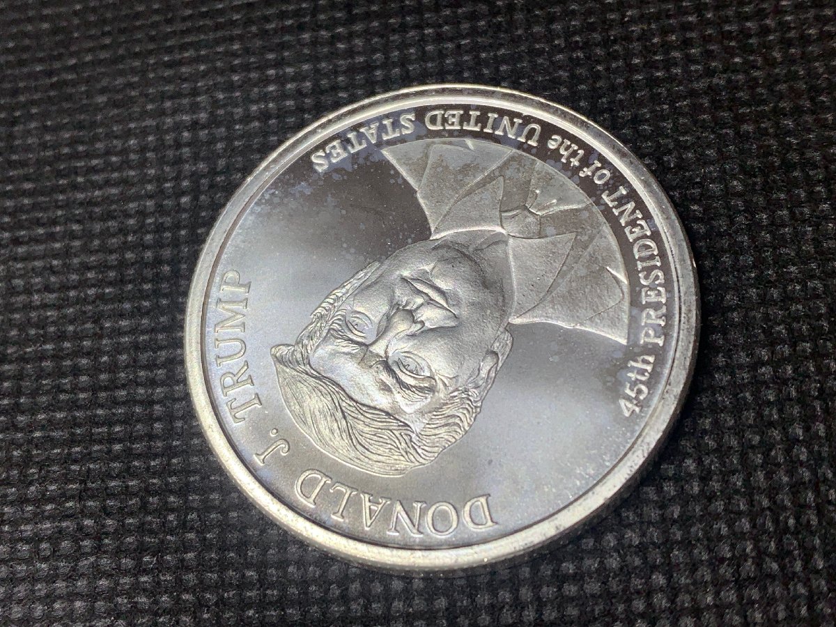 (新品) アメリカ「ドナルド・J・トランプ大統領」純銀 1オンス メダル #7596 - 画像 (5)