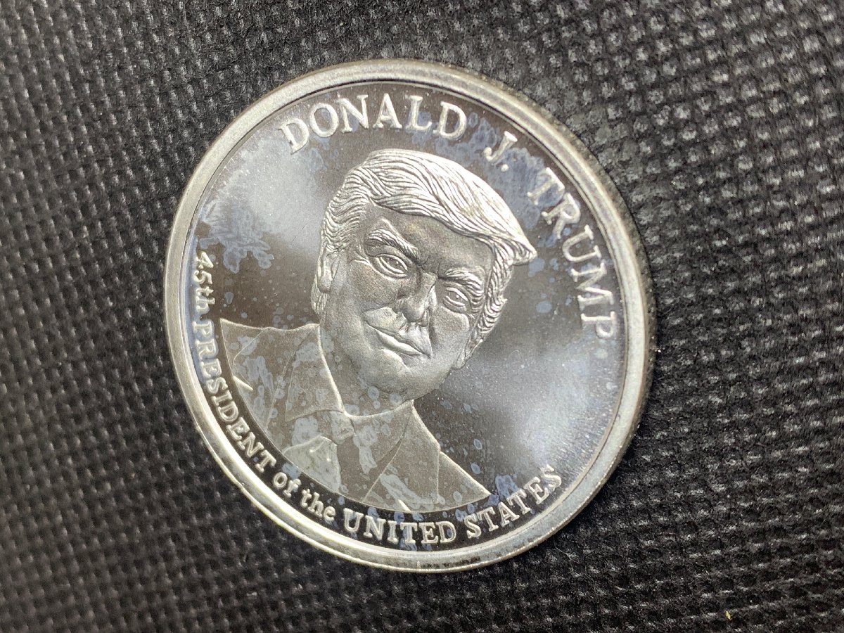 (新品) アメリカ「ドナルド・J・トランプ大統領」純銀 1オンス メダル #7595 - 画像 (3)