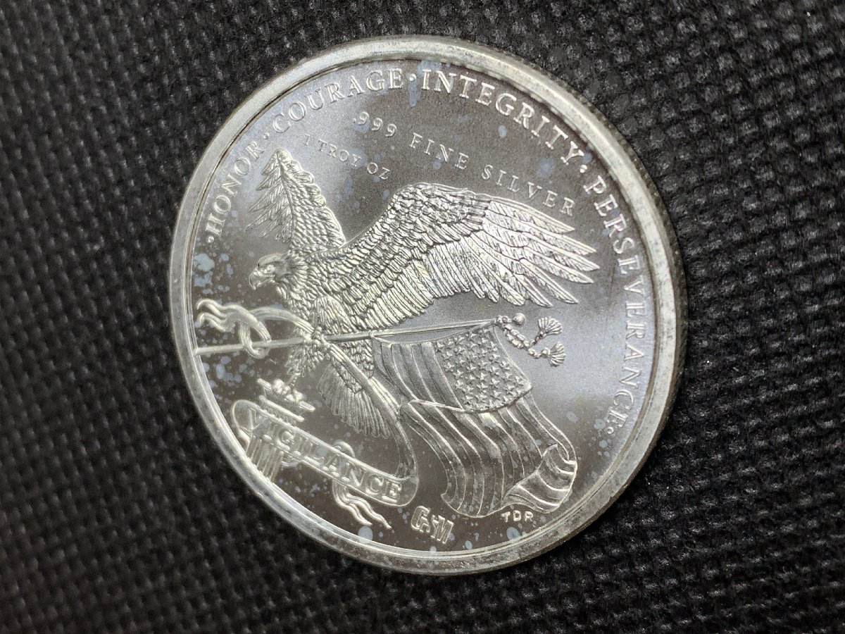 (新品) アメリカ「ドナルド・J・トランプ大統領」純銀 1オンス メダル #7303 - 画像 (4)