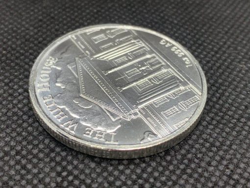 新品) アメリカ「ドナルド・J・トランプ 第45代大統領」純銀 1オンス